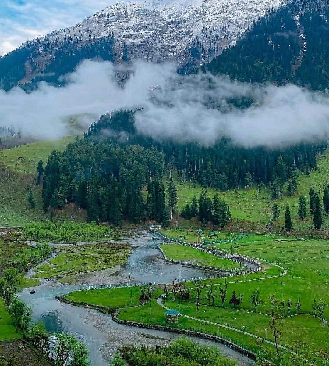 Doodhpathri